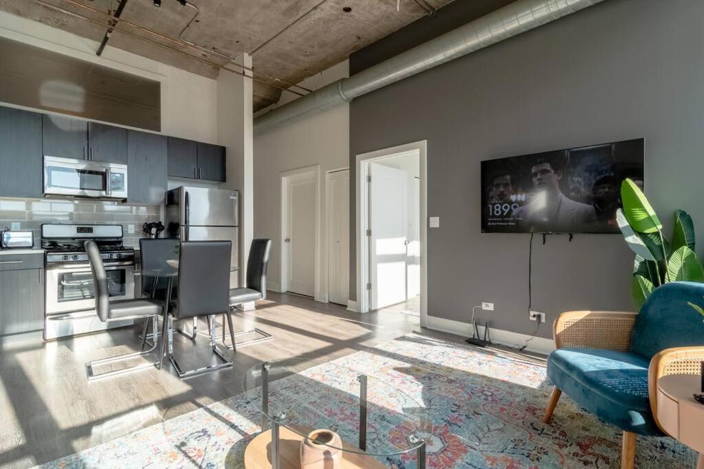 Mccormick Place Beautiful 2Br Apartment With Optional Parking Sleeps Up To 8 Near Soldier Field, Grant Park And Lakefront Trail Chicago Exterior foto